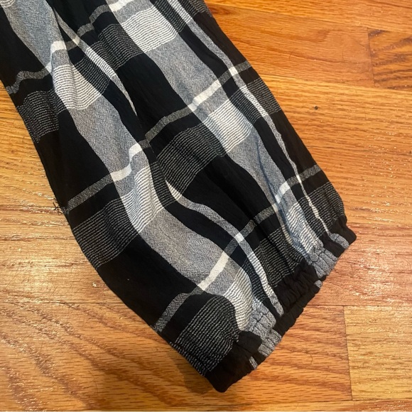 American Eagle Cropped Plaid Top - Picture 6 of 9